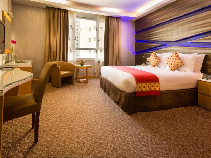 Al Safir Hotel & Tower