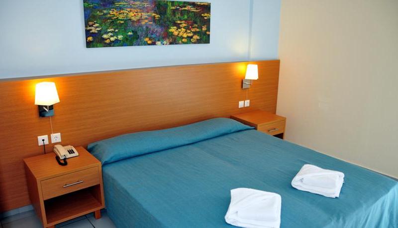 Acropolis Apartments