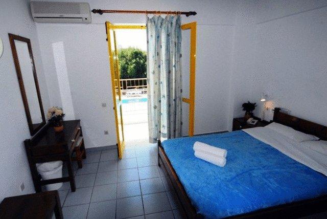 Acropolis Apartments