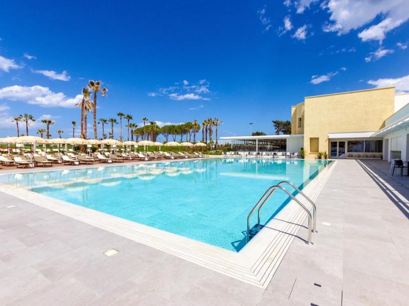 Himera Beach Club