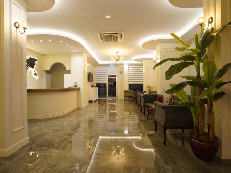 Aurasia Sea Side Hotel