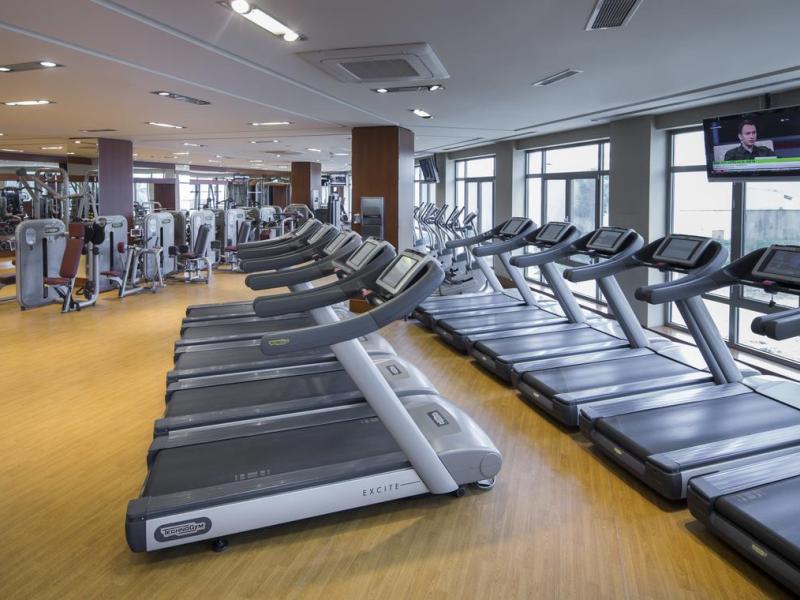 Titanic Business Kartal