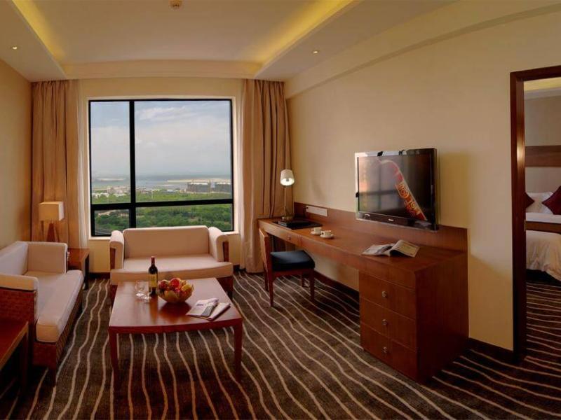 Baohua Harbour View Hotel