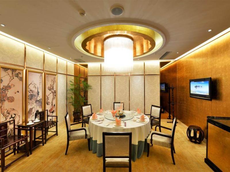 Baohua Harbour View Hotel