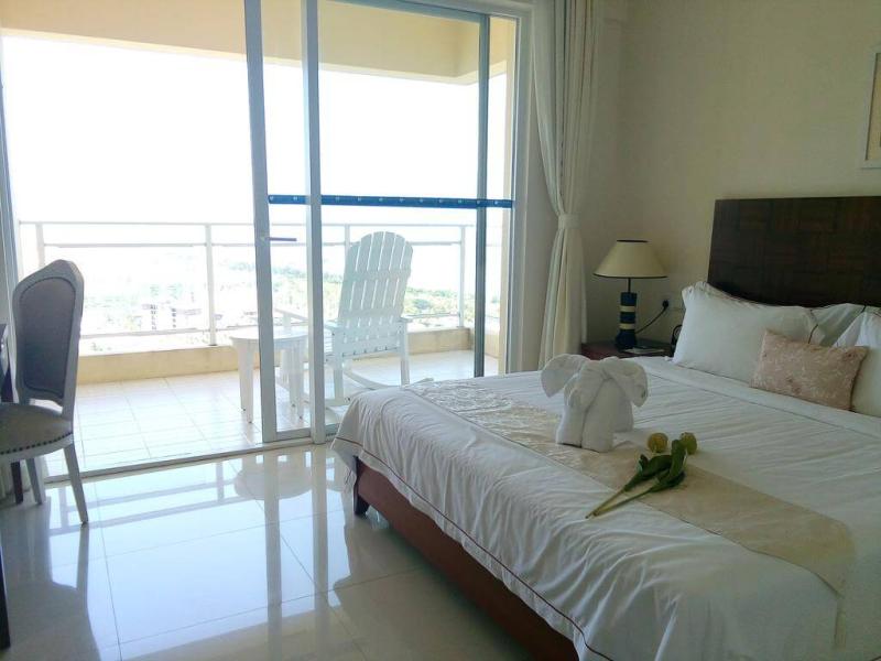 Ramada Hotel & Suites Boao