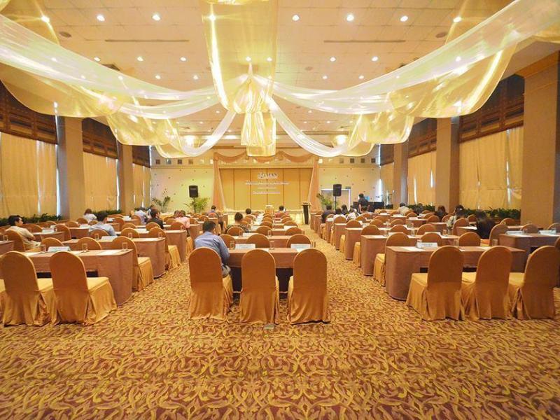 The City Hotel Sriracha