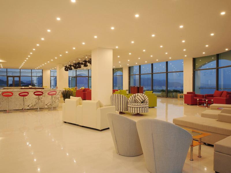 Bavico International Hotel