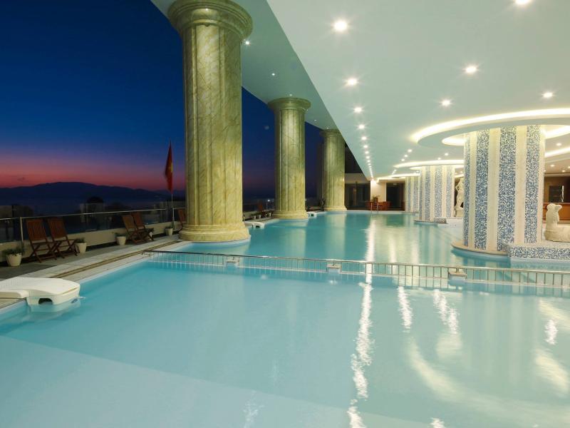 Bavico International Hotel