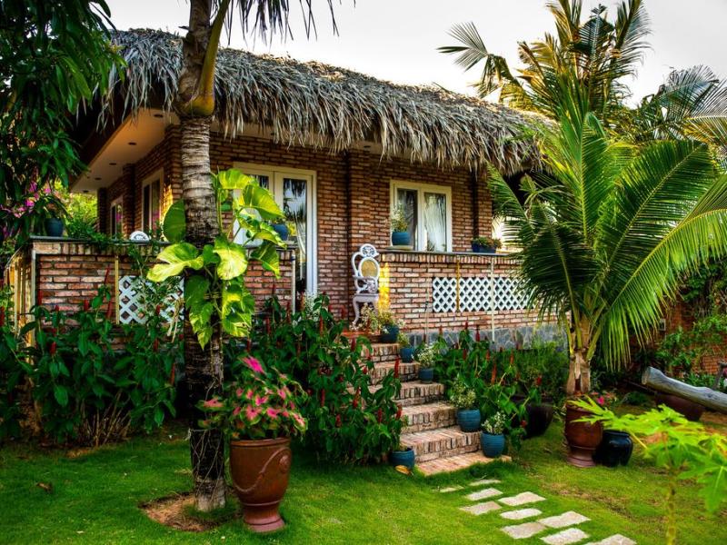 Veranda Beach Resort