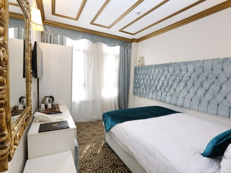 Diamond Royal Hotel