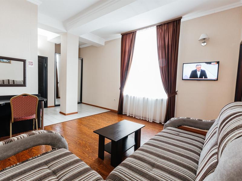 Марианна (ул. Пластунская)