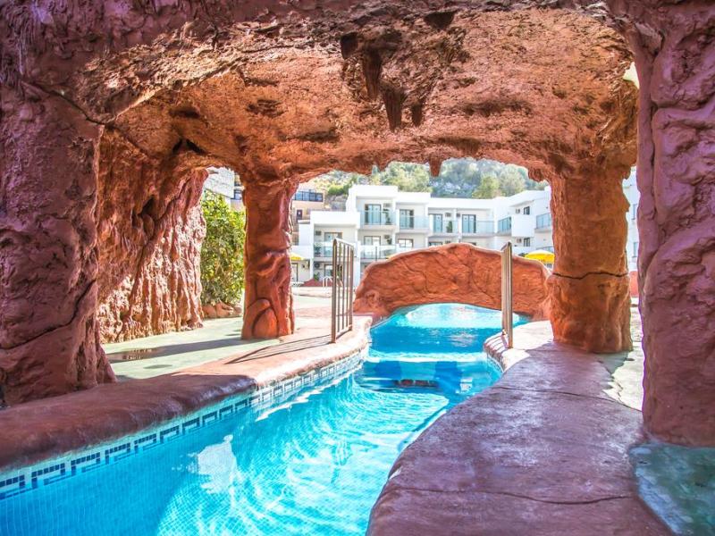 The Club Cala San Miguel Hotel Ibiza, Curio Collection By Hilton