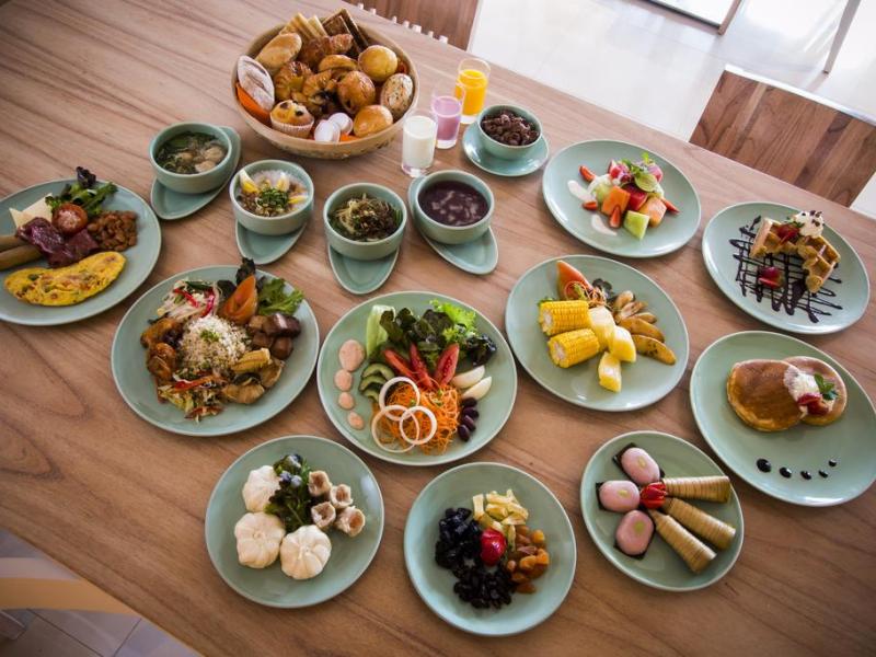 Harris Hotel Seminyak