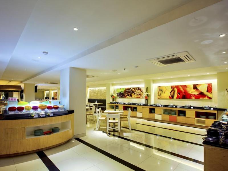 Harris Hotel Seminyak