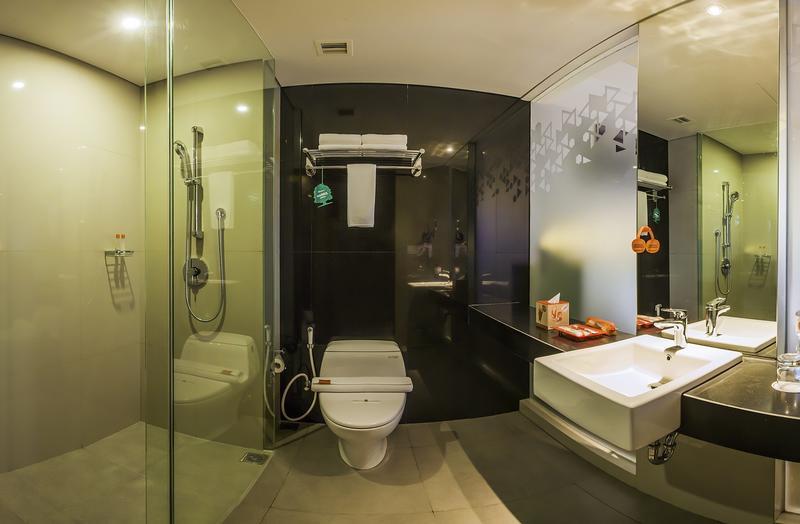 Harris Hotel Seminyak