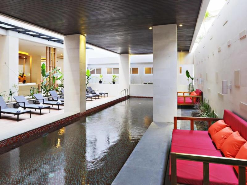Euphoria Hotel