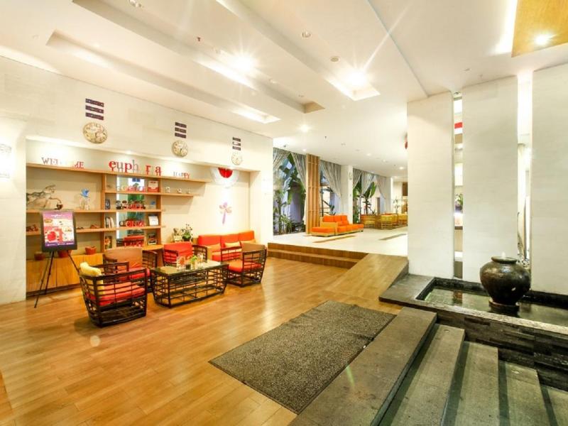 Euphoria Hotel