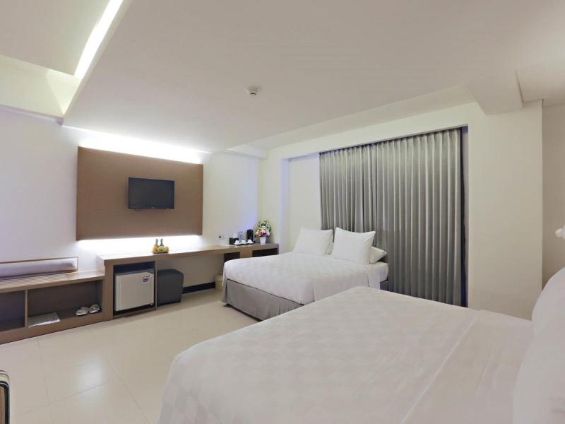 Euphoria Hotel
