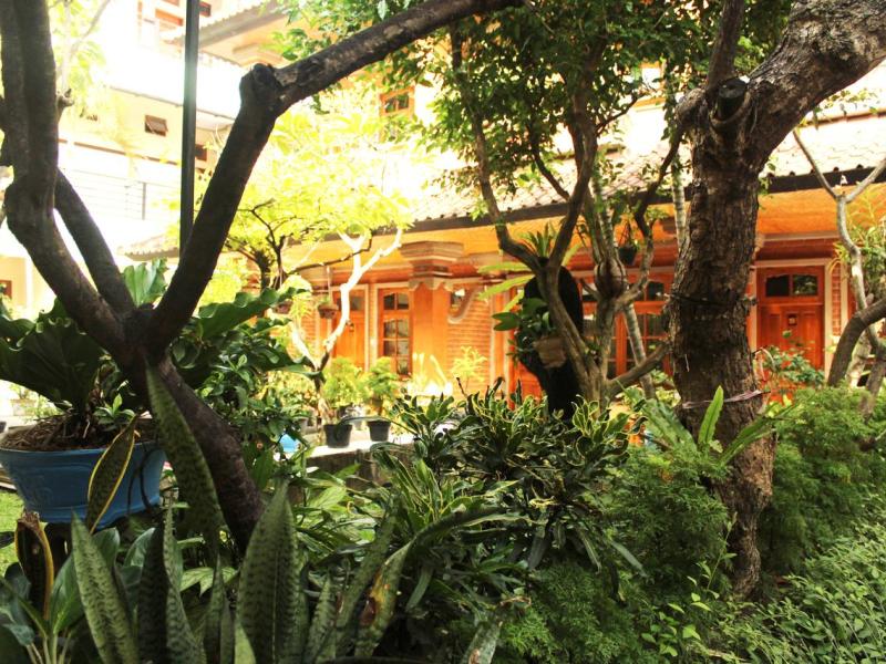 Sayang Maha Mertha Hotel