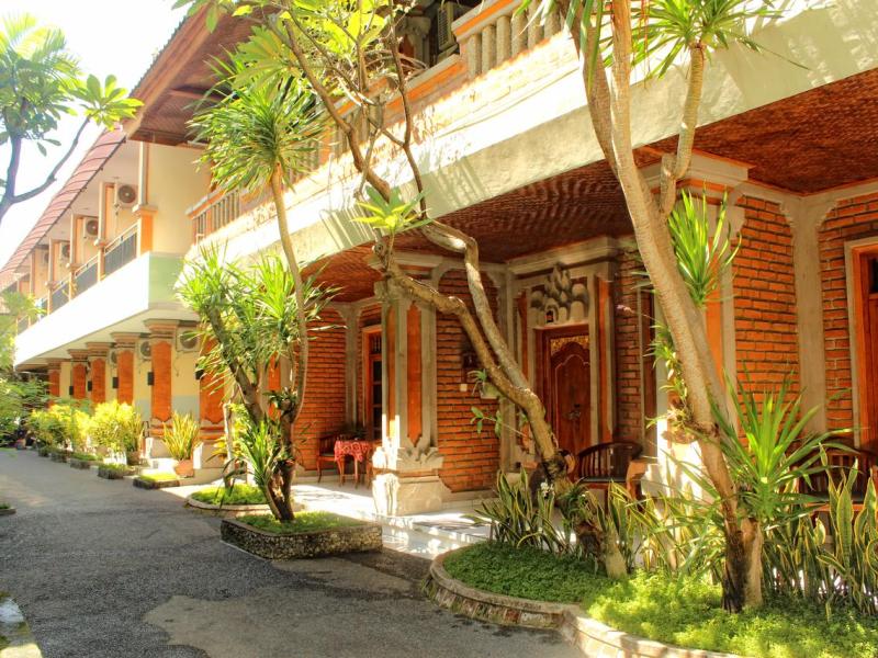 Sayang Maha Mertha Hotel