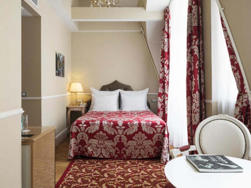 Demetra Art Hotel