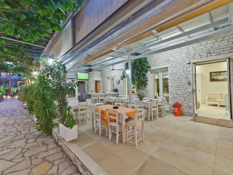 Rouda Bay Beach Hotel