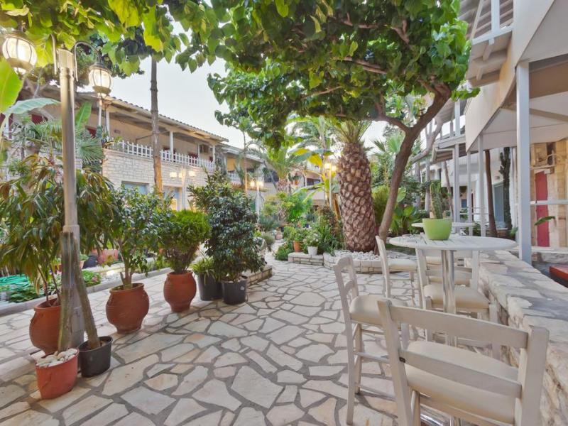 Rouda Bay Beach Hotel