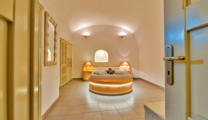 Chroma Suites
