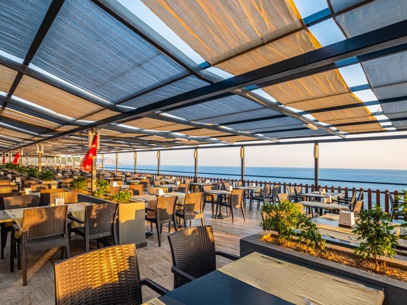 Senza Garden Holiday Club