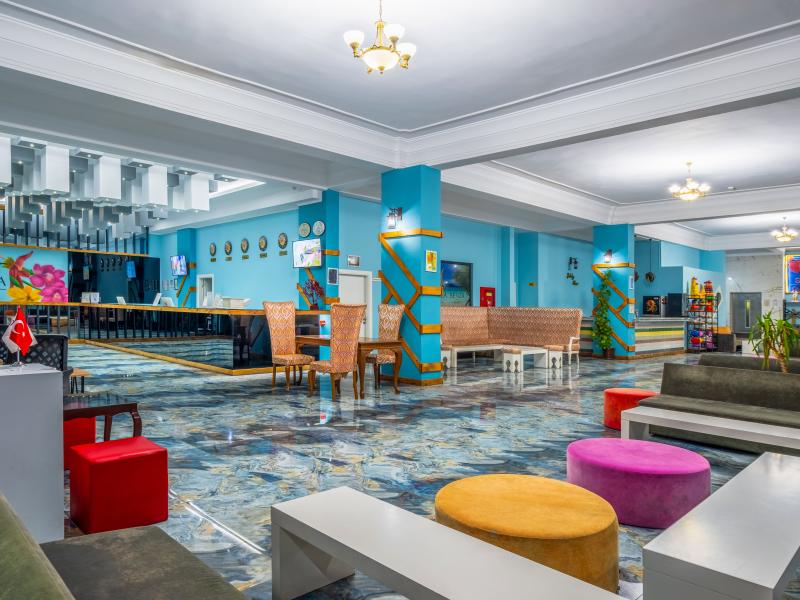 Senza Garden Holiday Club