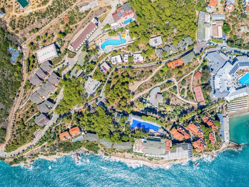 Senza Garden Holiday Club