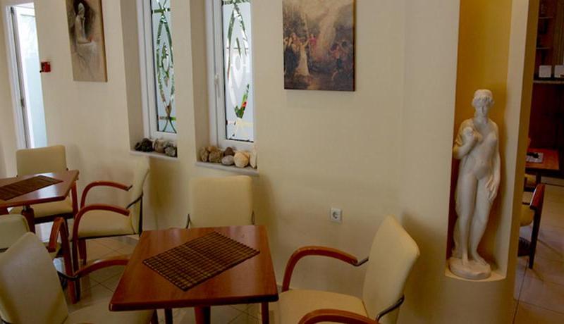 Efstratios Hotel 