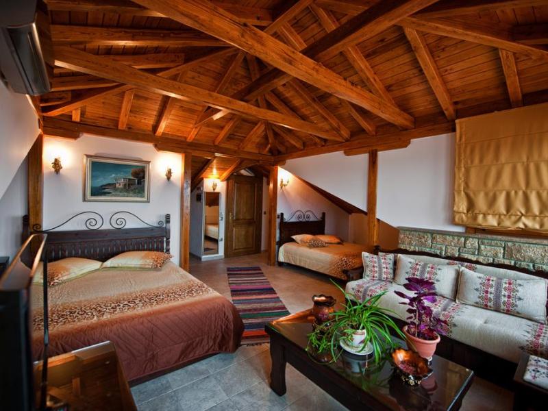 Archondariki Guest House