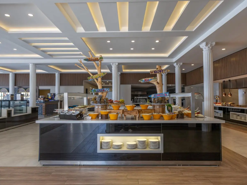 Lucas Didim Resort