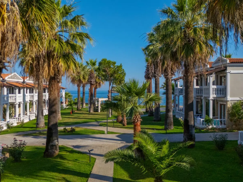 Lucas Didim Resort
