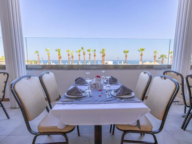 Lucas Didim Resort
