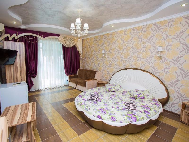 Мирали Эко отель