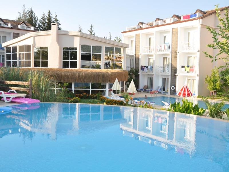 Sahra Su Holiday Village & Spa