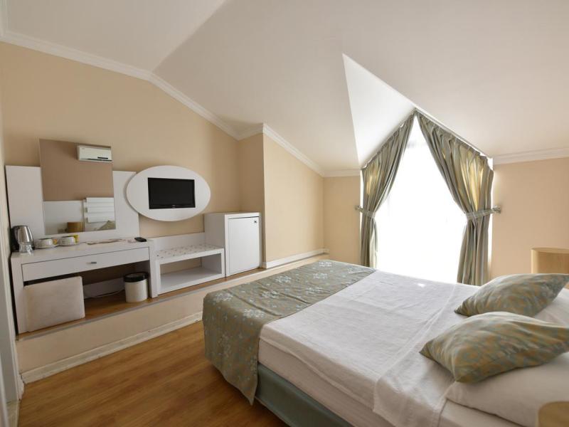 Sahra Su Holiday Village & Spa