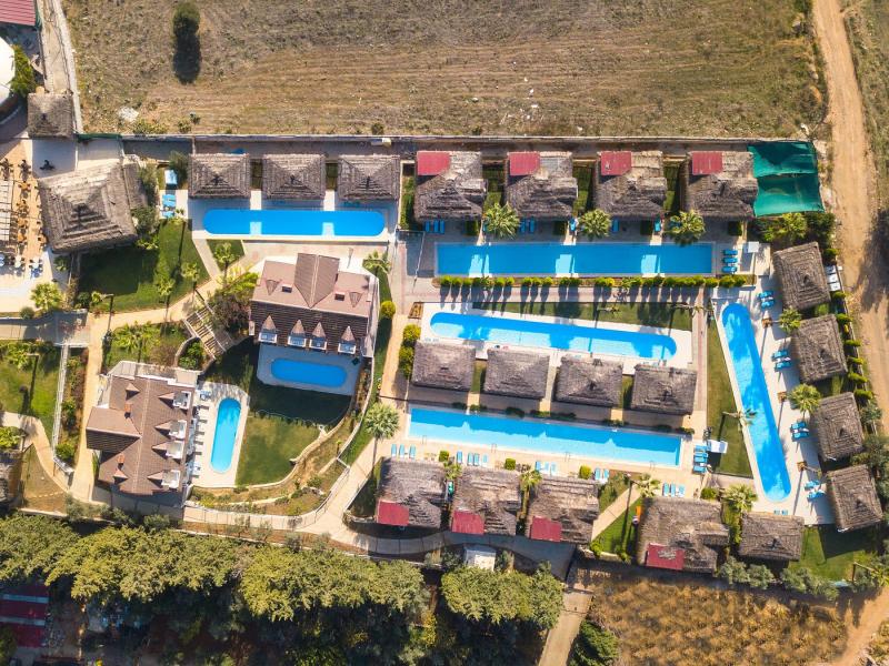 Sahra Su Holiday Village & Spa
