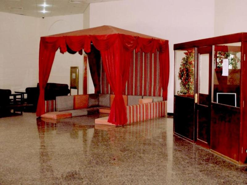 Al Sharqiya Sands Hotel