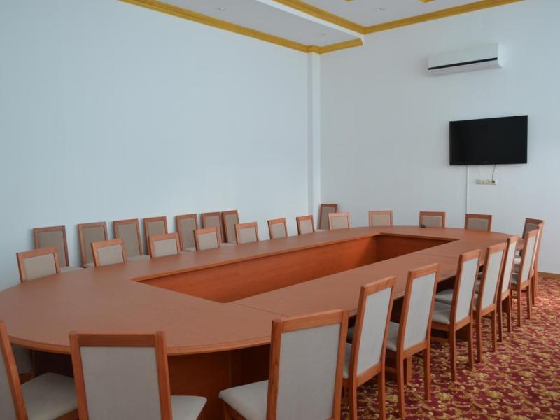 Grand Georgian Palace