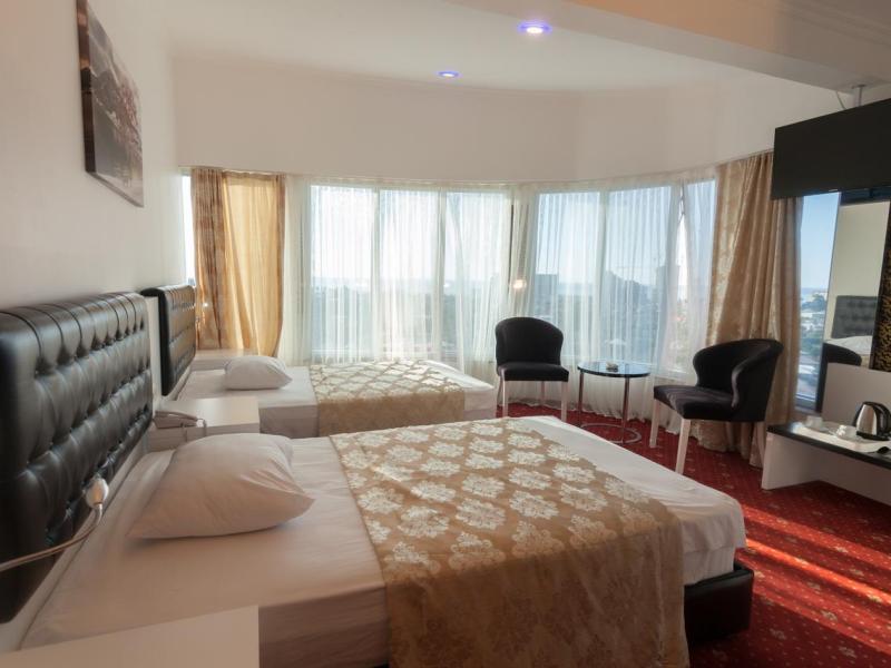 Grand Georgian Palace