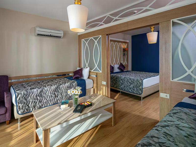 Quattro Family Club Dem Hotel