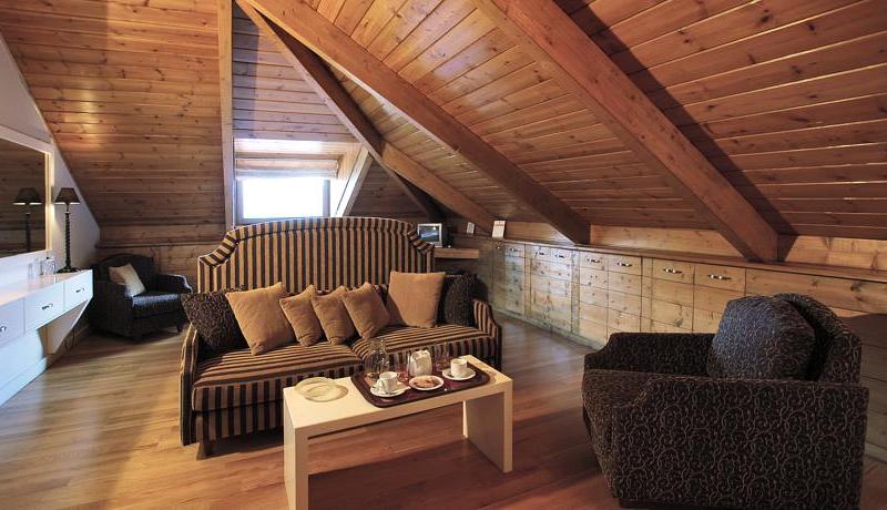 Lagaria Hotel & Apartments