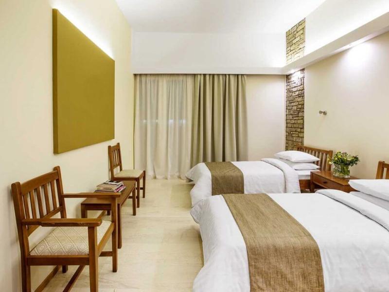 Nidimos Hotel