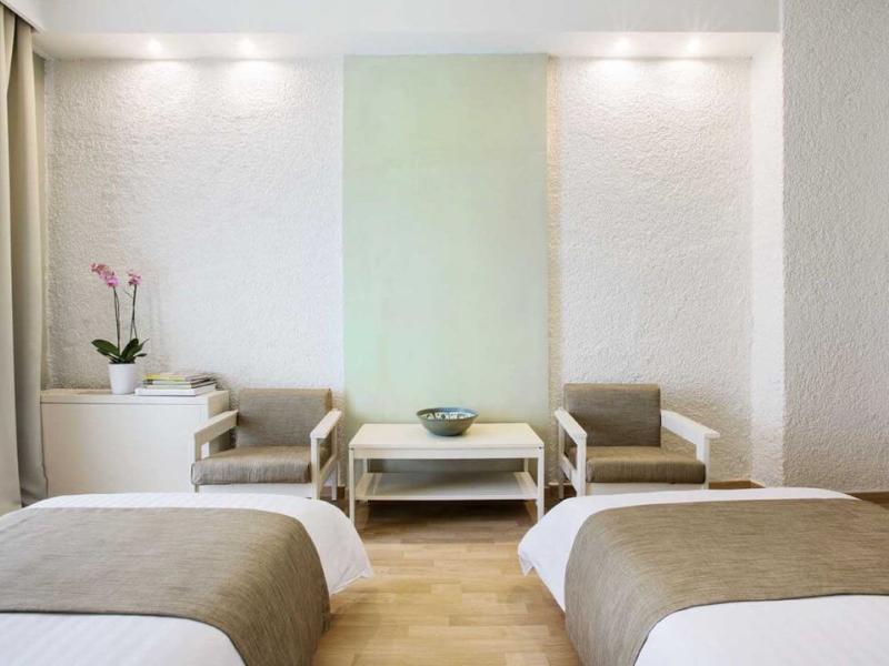 Nidimos Hotel