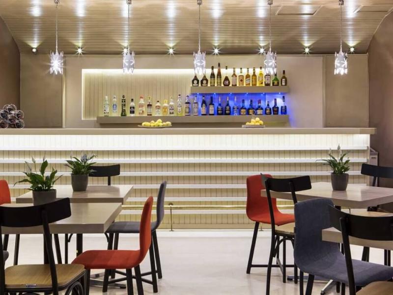 Nidimos Hotel