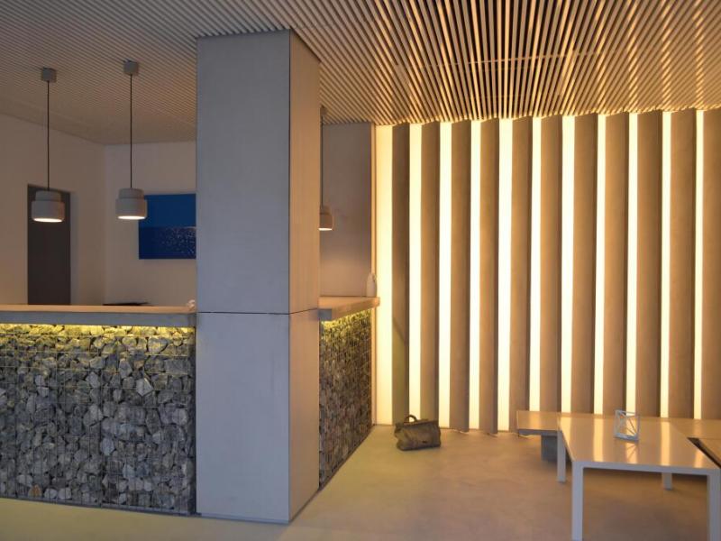 Relux Ios Hotel