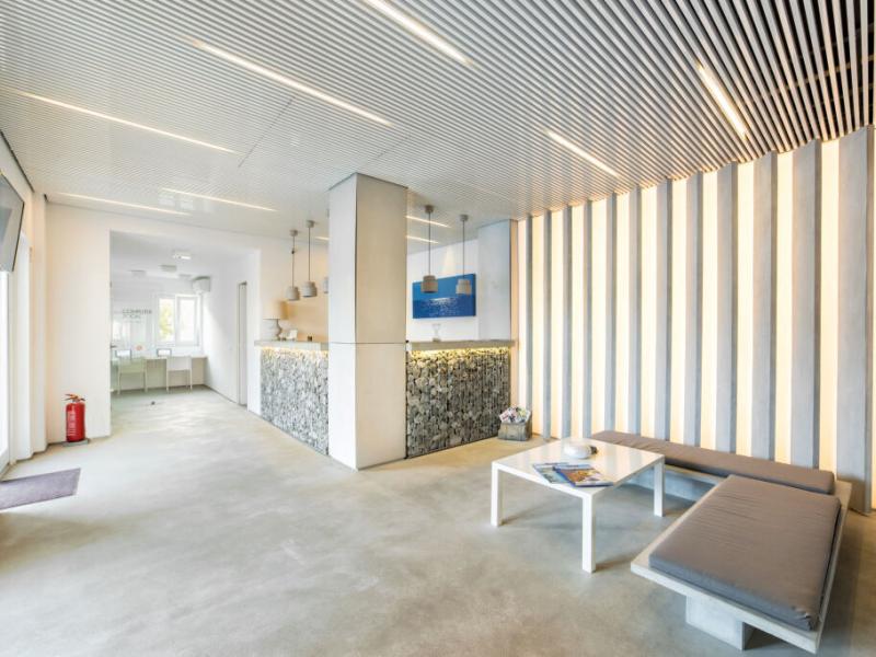 Relux Ios Hotel